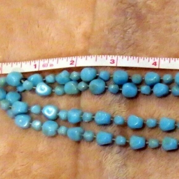 Lot 2 Vintage Bead Necklaces (Plastic) -8 Multi Strand Amber 48"/Light Blue 58" - Picture 6 of 16